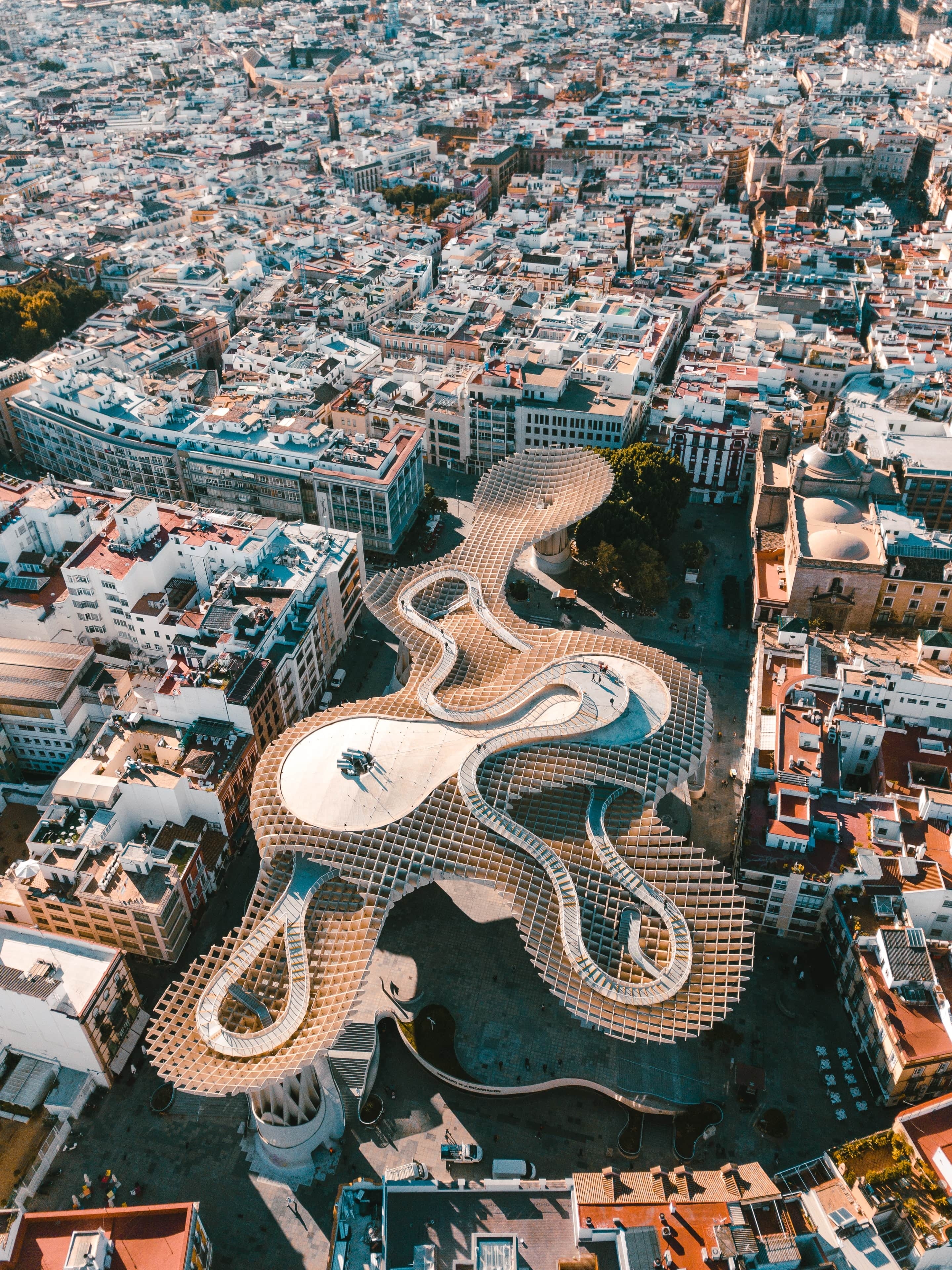 Außergewöhnliche Architektur - Der Metropol Parasol in Sevilla